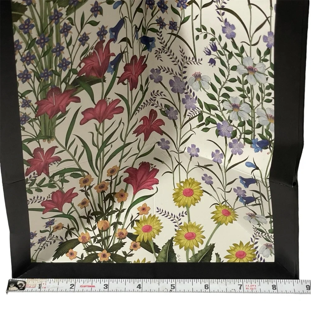 GUCCI Floral Paper Bag